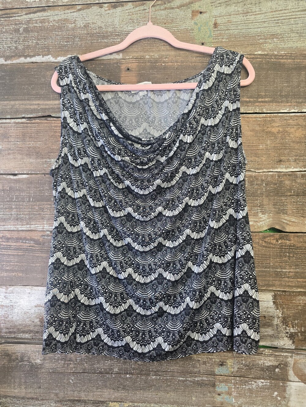 Tahari Sleeveless Black and White Cowl Neck Women's Top, Size 2X